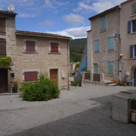 Maison De Village La Clemaline Figanieres Bagian luar foto